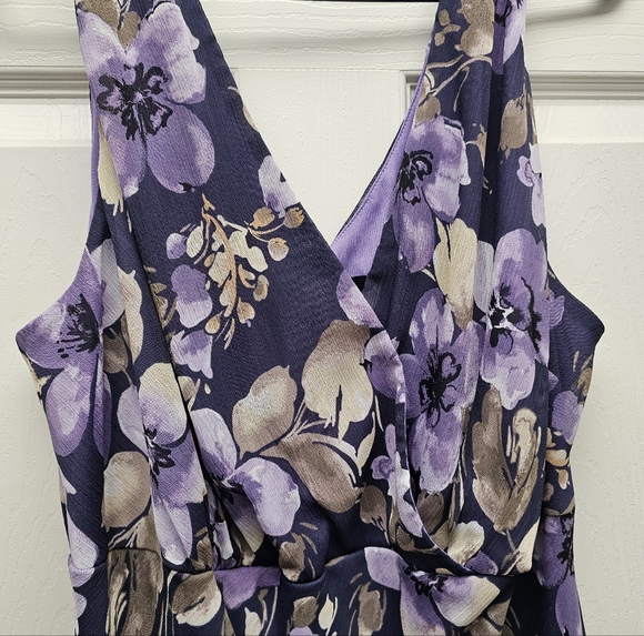 connected apparel Dresses & Skirts - connected apparel Strapless Floral Dress in Purple and Taupe